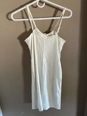 Heart Hips White Dress thumbnail 4