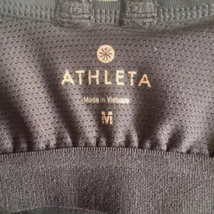 Athleta Solace Strappy Tank Medium Black thumbnail 5