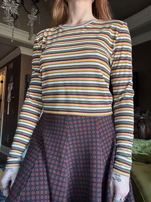 Striped Top Multiple Size L thumbnail 1