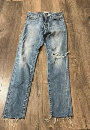 Women’s Levi’s jeans thumbnail 1
