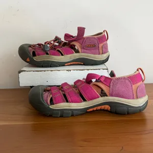 Keen Newport H2 Pink Purple Hiking Water Sandals Women 5 Big Kids 3 1014267‎ thumbnail 2