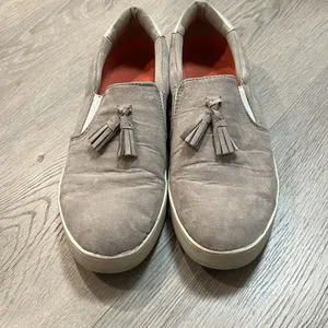Dr Scholls Madi Faux Suede Tan Size 9 Slip on Comfort‎ Sneaker with Tassels thumbnail 2