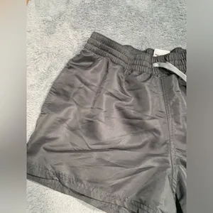 Nike athletic shorts medium gray thumbnail 4