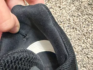 On Cloud Running Shoes Women’s Black thumbnail 5