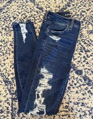 American Eagle Outfitters Ripped Jegging thumbnail 1