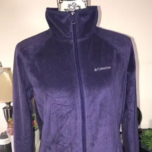 Columbia Sportswear Velour Purple Zip Up Jacket with Stand-Up Collar Size Medium thumbnail 3