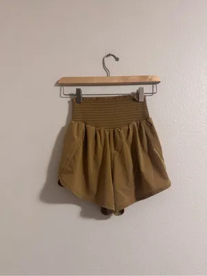 Aerie high-Waist Smocked Lounge Shorts in Tan thumbnail 3