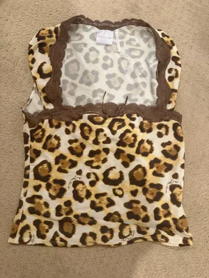 Urban Outfitters Top cheetah leopard print thumbnail 1