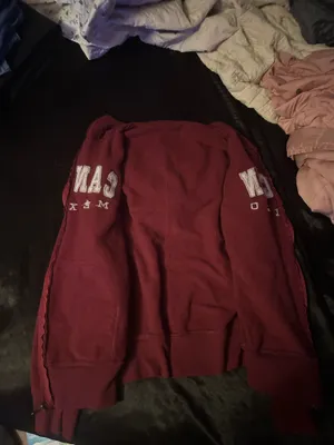 Burgundy Zip thumbnail 4