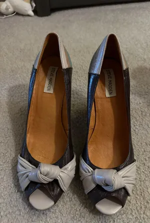 Steve Madden Pumps thumbnail 1