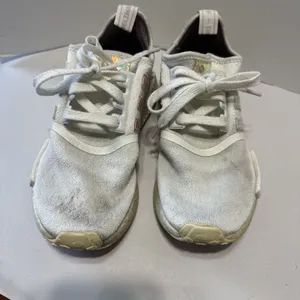 adidas‎ NMD_R1 White Iridescent Sneakers Tennis Shoes Women’s 6.5 Silver Stripes thumbnail 3