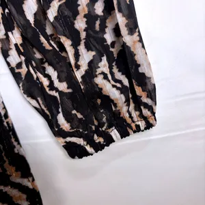 Sofia Jeans Sofia‎ Vergara Tiger Print Midi Dress Metallic Smocked XS New thumbnail 10