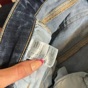 American Eagle Women's Super Stretch High-Rise Distressed Jegging‎ Jeans Size 6 thumbnail 14