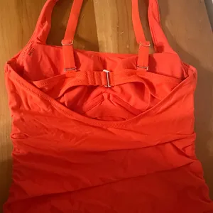 Athleta Aqualuxe Ruched Tankini Top Orange Swimwear 32B/C thumbnail 4