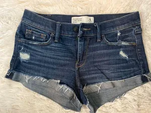 Short Shorts thumbnail 1