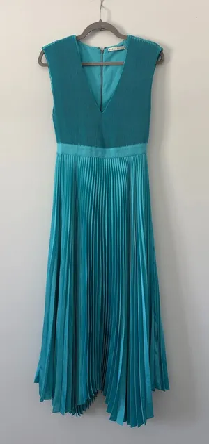 Alice + Olivia Joleen V Neck Pleated Skirt Handkerchief Midi Dress Teal Blue 4 thumbnail 1