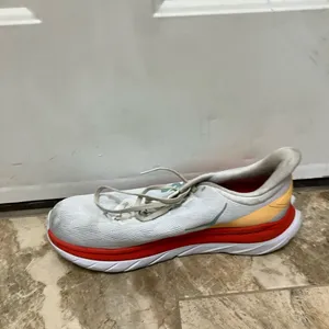 Hoka Mach 4 running shoes thumbnail 4