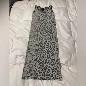 2b Bebe Cheetah Print Midi Dress - NWOT- Size S thumbnail 3