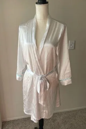 Linea Donatella Intimo Donatella Bridal Wedding Robe Embroidered “The Bride” Size L thumbnail 1