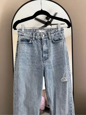 Zara Light Blue Distressed High-Rise Straight Jeans thumbnail 2