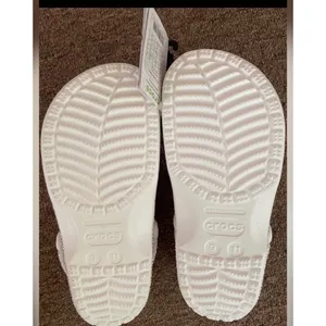 CROCS White and Orange Patterned‎ Clogs thumbnail 3