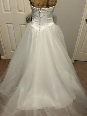 Mori Lee size 6 wedding dress - ball gown style - strapless- pearls/rhinestones thumbnail 4