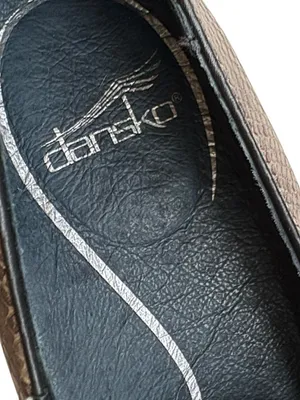 Like New Dansko Leather Aimee Loafers Snakeskin Size 9 thumbnail 3