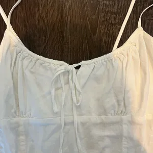brandy melville top thumbnail 2