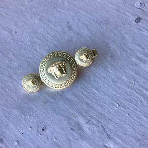 Gold Medusa Hair Clip thumbnail 1