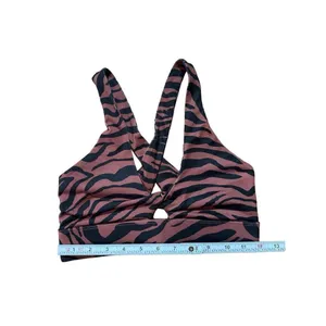 Fabletics Oasis Twist Medium Impact Sports Bra Sz XS in Mahogany‎ Zebra Stroke thumbnail 6