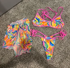 Kulani Kinis Bikini thumbnail 1