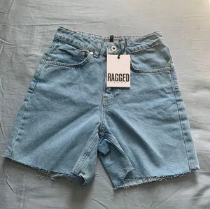 Ragged Priest Mom Jeans thumbnail 1