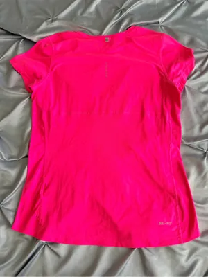 Nike Women's Hot Pink Short Sleeve Athletic Tee thumbnail 3
