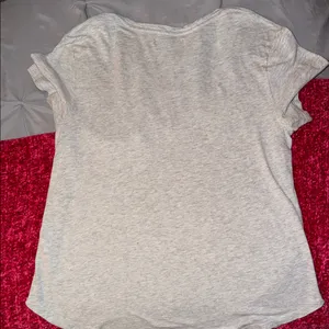 Abercrombie and Fitch Women's Casual V-Neck Gray Top thumbnail 4