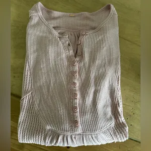 $70 Free People light blush Leo Henley Tunic - Small thumbnail 2