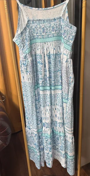 Light Blue and White Patterned Maxi Dress Size XL thumbnail 1