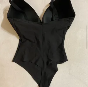 SKIMS Body Ultimate Bodysuit M thumbnail 6