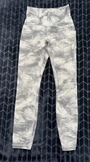 Lululemon Women's Wunder Under High-Rise Tight Full On Luxtreme Size 4 thumbnail 1