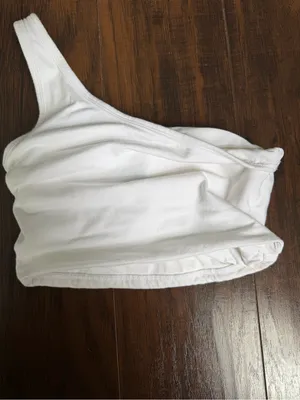 White Crop Top W/Cups built in thumbnail 4