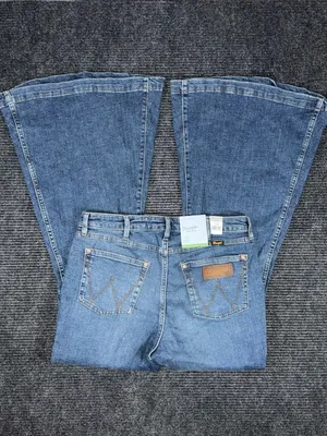 Wrangler Retro NWT High Rise Trumpet Super Flare Bell Bottom Jeans 31x34 Western thumbnail 2