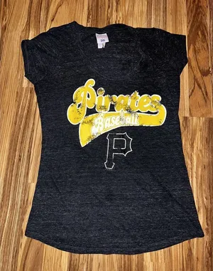 5th & Ocean Pittsburgh Pirates Shirt Womens Size L Large‎ Short Sleeve Tee Graphic Gray MLB thumbnail 1