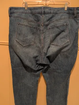 Old Navy Straight Jean thumbnail 11