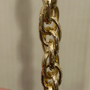 Discovery Gold and black chain belt with shiny gold tone buckle -42" thumbnail 7