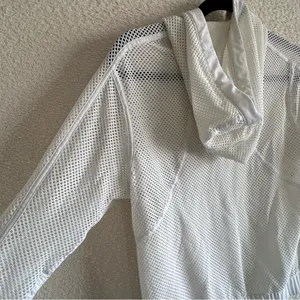 Lululemon Women’s Mesh On Mesh White Lightweight‎ Jacket Size Small/4 thumbnail 13