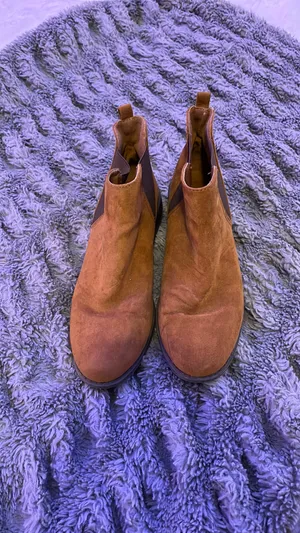 fall booties Size 8 thumbnail 2