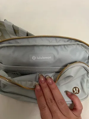 Lululemon Belt Everywhere Bag thumbnail 3
