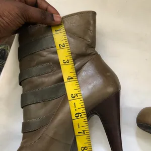Green Military Style Cadet Ankle Boot Booties Buckles Leather White Faux Fur Lining thumbnail 6