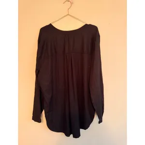 Old Navy Tunic Top Women XXL Black Henley V-Neck Long Sleeve Casual Blouse thumbnail 4