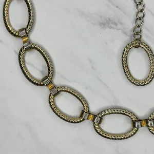 Chunky Textured Oval Link Gold Tone Chain Belt Large/XL (L/XL) ✨ thumbnail 7