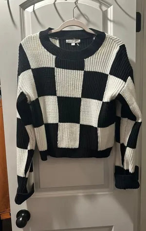 South Moon Under Sweater thumbnail 1